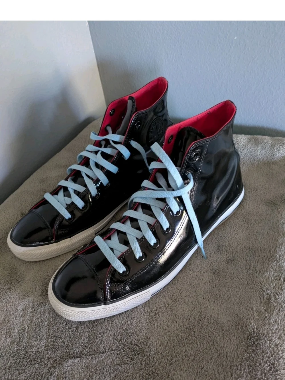 Converse All Star Patent Leather High Top Shoes Size 11.5 Men Chucks Clean!